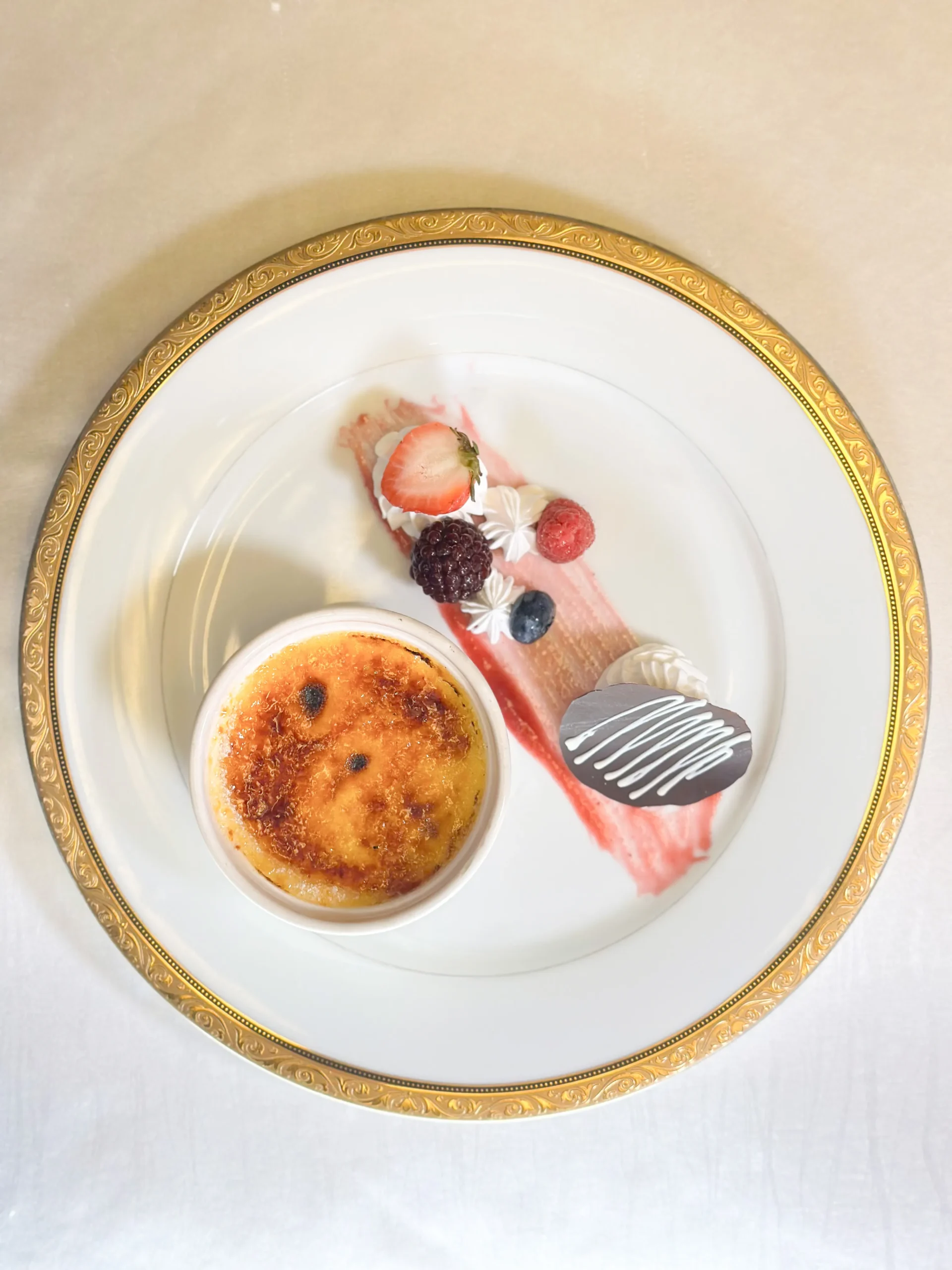 Crème Brûlée with Fresh Berries