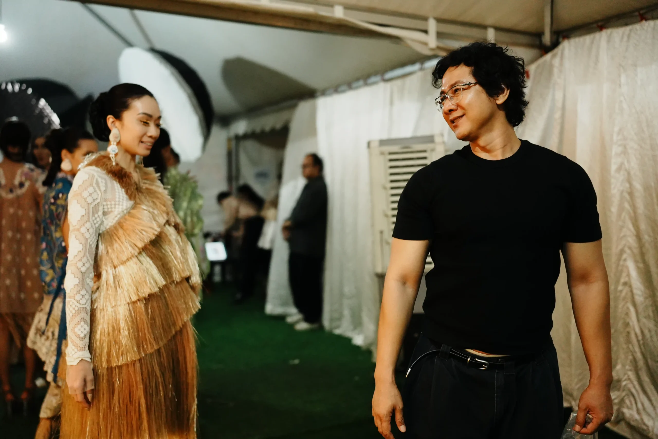 Backstage with TOTON