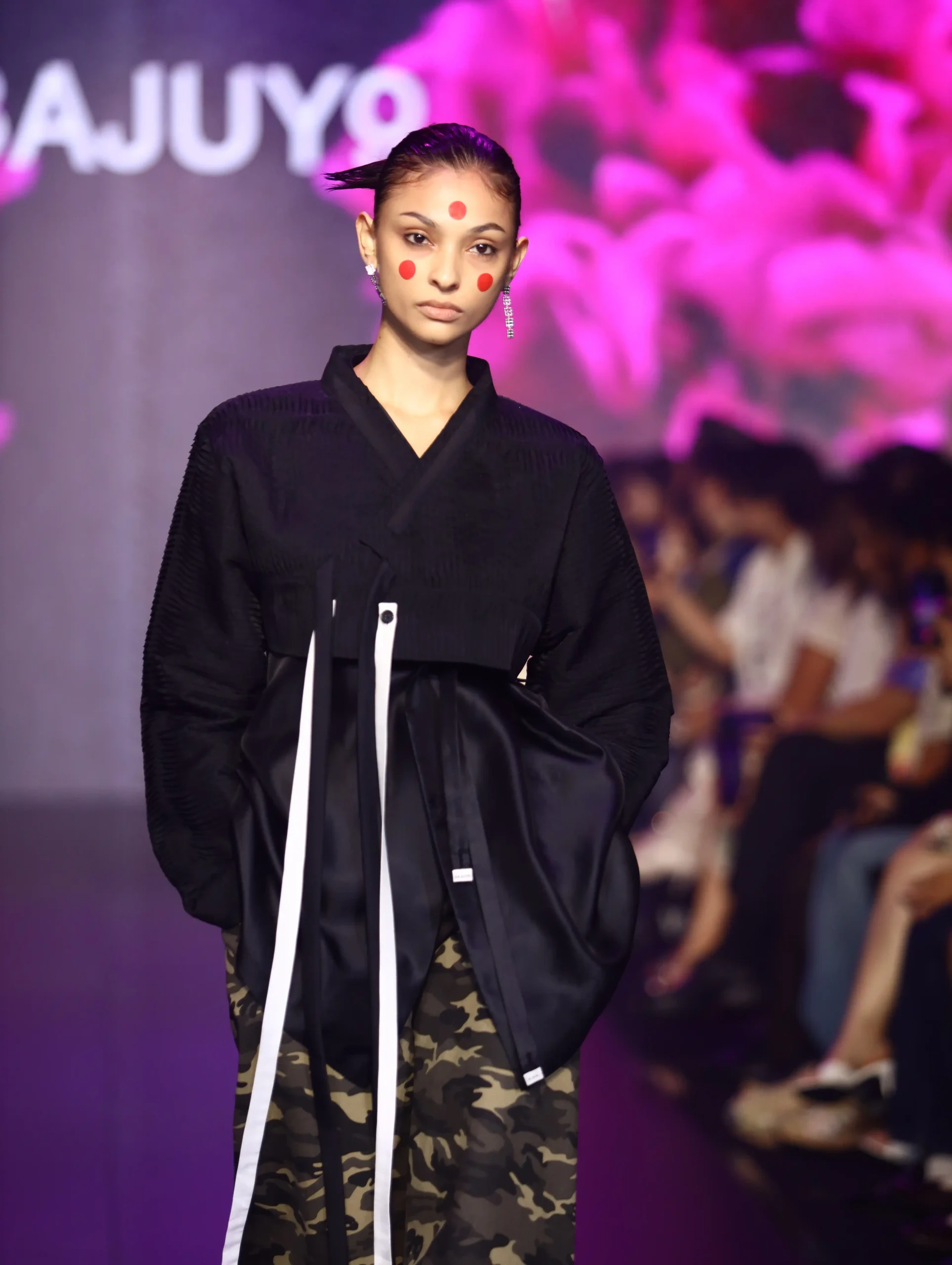 Fashion Week Asia Day 2: Bajuyo