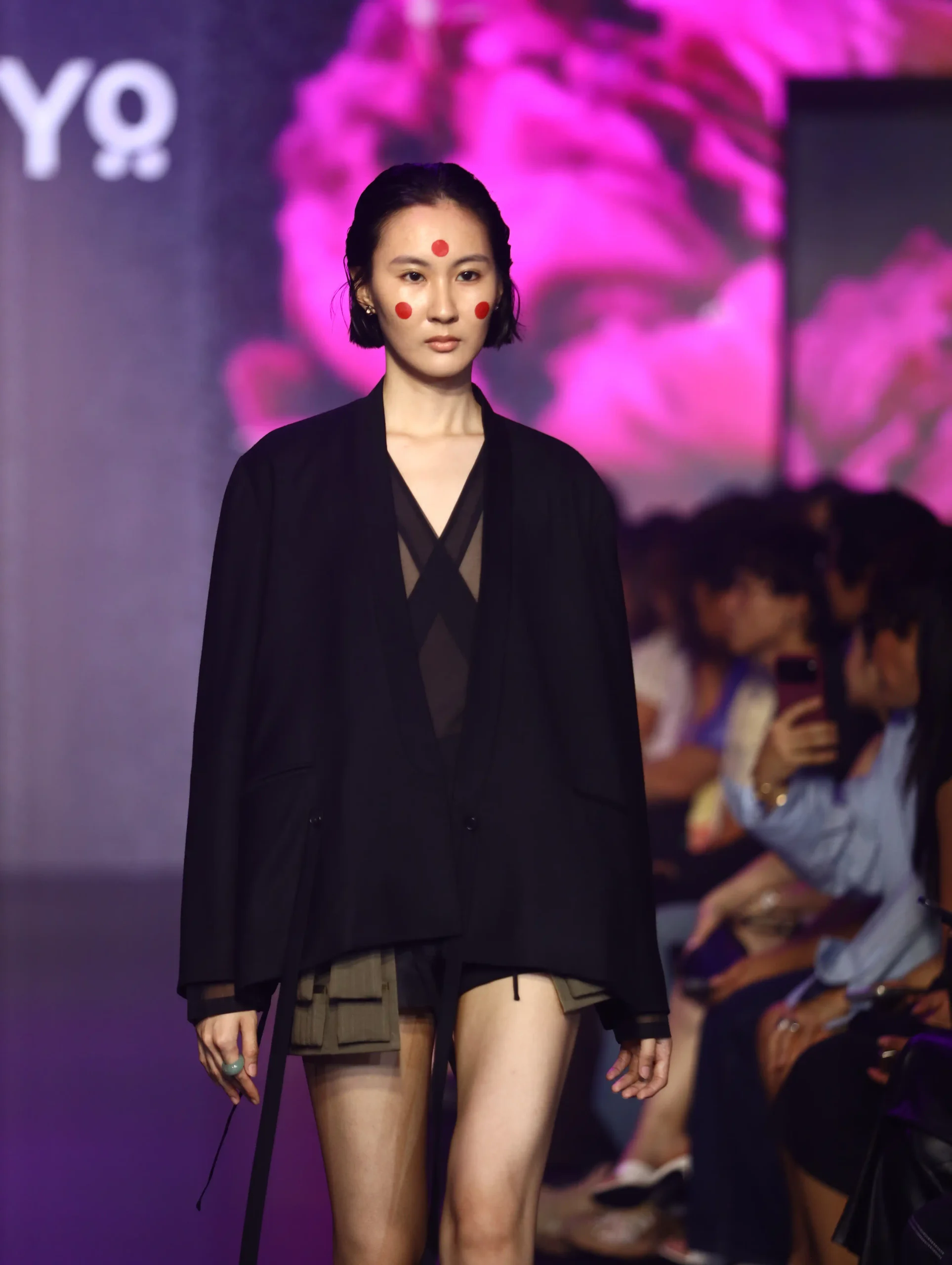 Fashion Week Asia Day 2: Bajuyo