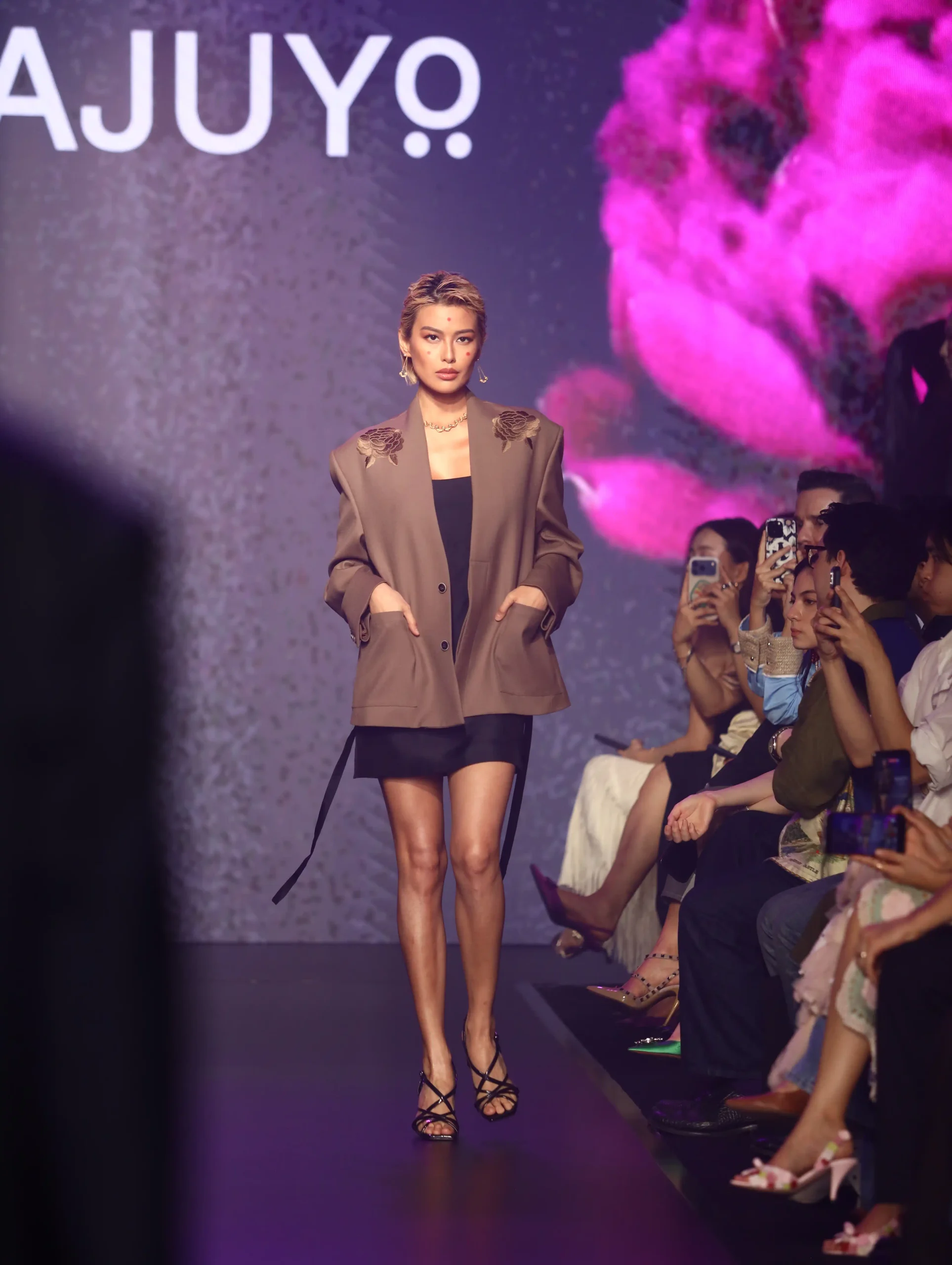 Fashion Week Asia Day 2: Bajuyo