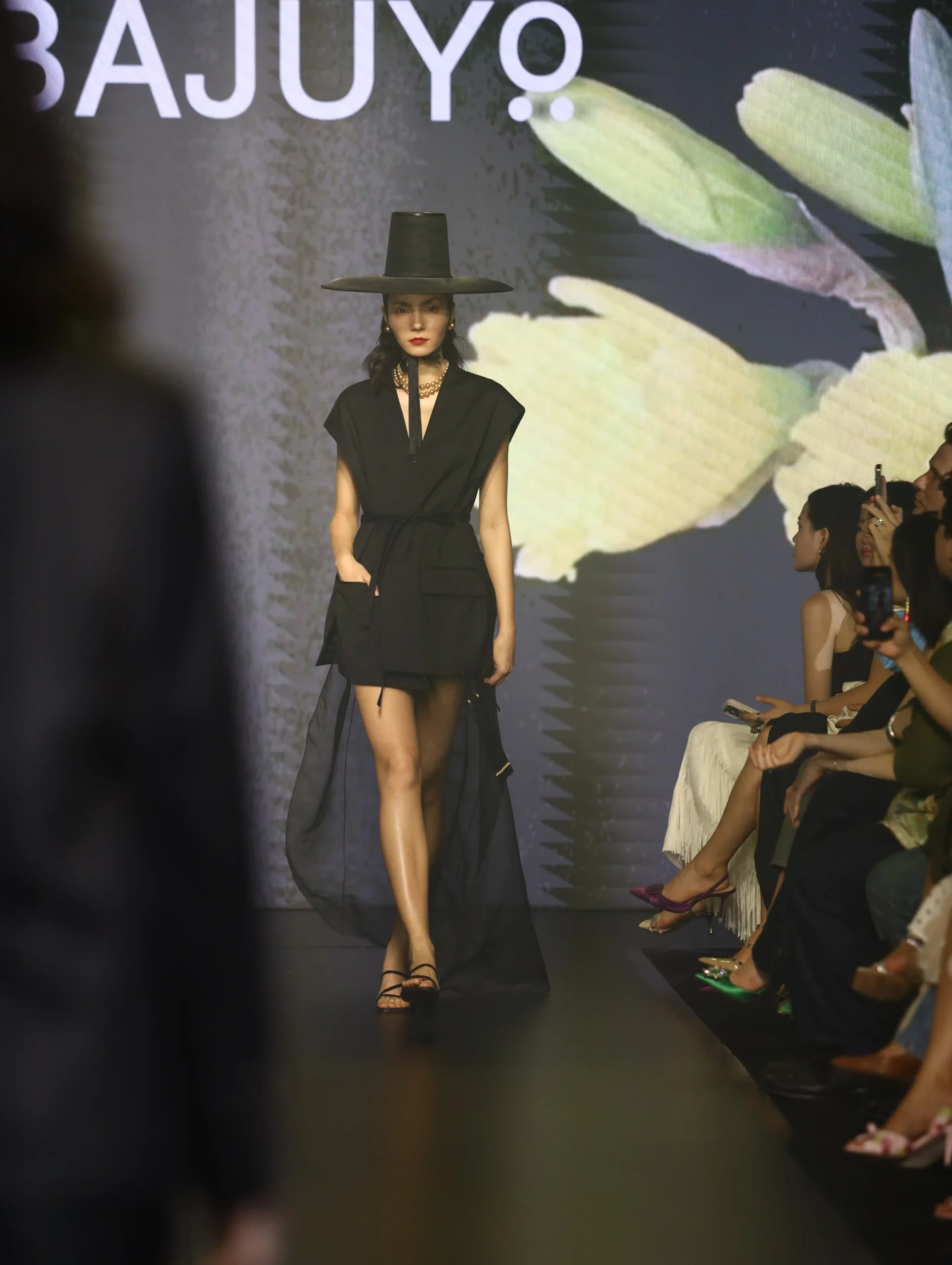 Fashion Week Asia Day 2: Bajuyo