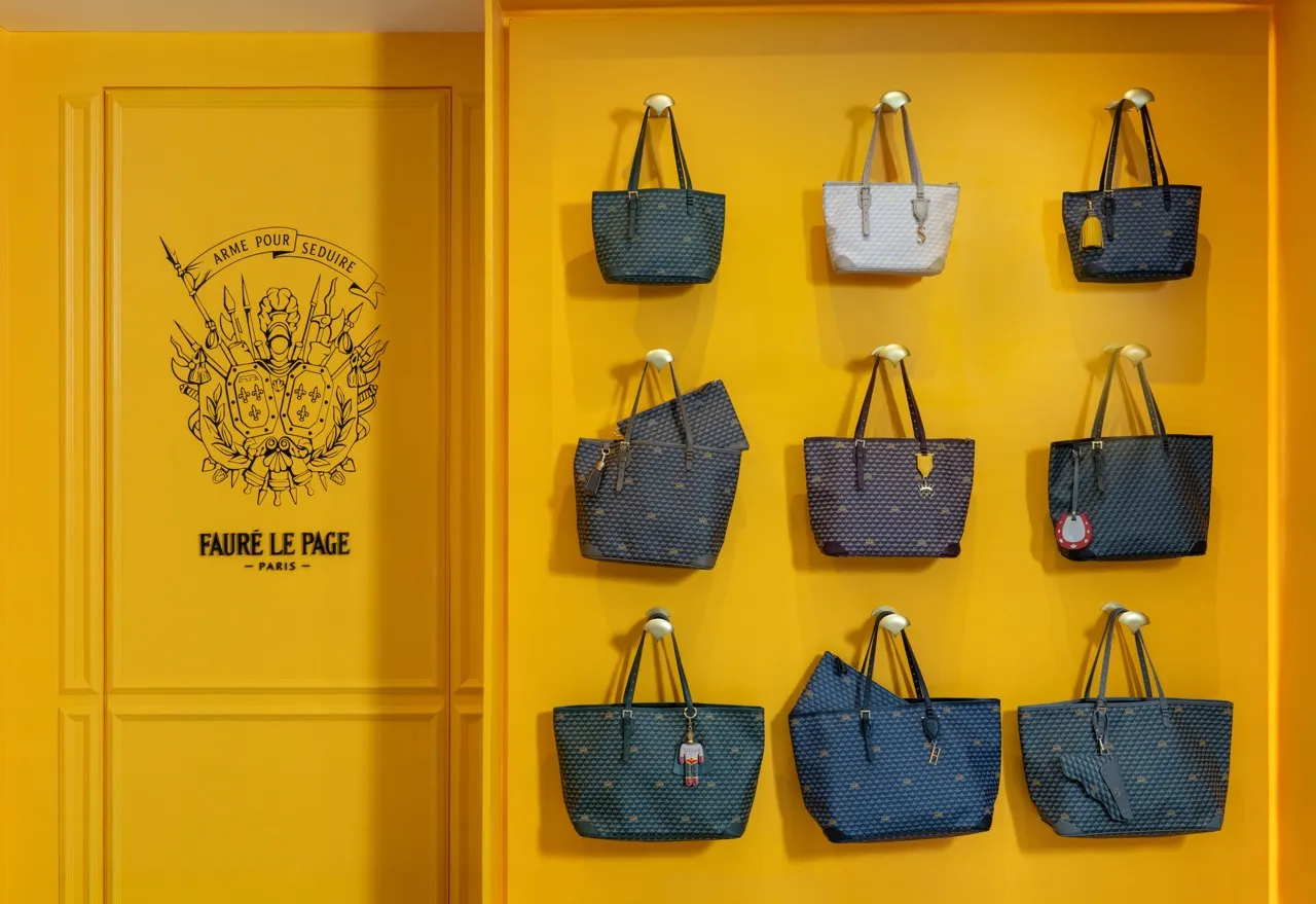 The iconic Daily Battle comes in a variety of sizes and colors